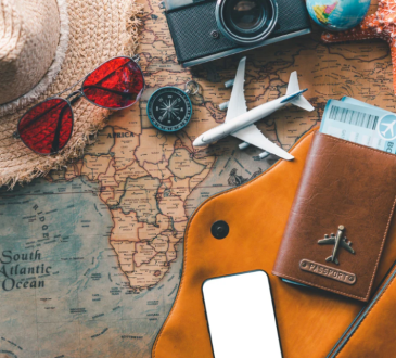 How to Build a Successful Travel Blog: Ultimate Guide