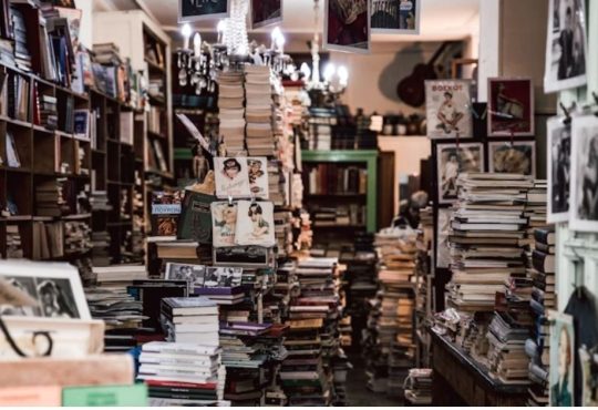 7 Mysterious Bookstore Secrets That Will Touch Your Soul